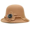 Chapéus de aba mesquinho HT1830 Inverno de outono para mulheres senhoras lã Felta a bola de pele de flor casual Fedoras Feminino Bucket Bowler Hat2697435