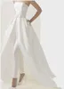 Elegante strapless jumpsuit trouwjurken bruidsjurken met afneembare overskirt pocket boog een lijn 2021 eenvoudige sexy strand boho bruid formele jurk