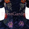 Hermoso vestido de quinceañera charro mexicano occidental azul marino multicolor bordado floral convertible desmontable 2 piezas