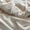 Polar Fleece rzut Koc Miękkie Koc Travel 150 * 200 cm Solid Color Bedspread Pluszowa pokrywa do łóżka Sofa Ciepły prezent Dropship