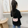 어린이 미니 클러치 가방 2020 여자를위한 귀여운 크로스 바디 가방 어린이 작은 동전 지갑 파우치 아기 소녀 파티 핸드 백 지갑