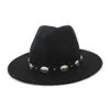 Unisex Tesa larga di lana del cappello di jazz Cap Rivetto Cintura Decor Panama Trilby cappelli di Fedora donne amanti uomini di partito Carnevale cappello convenzionale