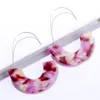 2021Nouvelle arrivée belle serrure conception balancent lustre mode femmes boucles d'oreilles bonne qualité en plastique coloré style simple en forme U Pop boucles d'oreilles