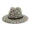 Hösten vinter leopard platt grim ull fedora hatt kvinnor män metall bälte fall vintage hattar dam hattar kyrkan hat3603709