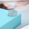 Korean heißes Verkauf Persönlichkeit Trend Damen Wasser Welle Doppel Schwanz Ring exquisiter Luxus schwarz weiß Zirkon Ring Marke hochwertigen Ring Geschenk