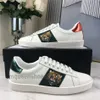 Toppkvalitet Män Dam Sneaker Fritidsskor Chaussures Low Top Läder Sneakers Ace Bee Stripes Sko Promenad Sporttränare Scarpe