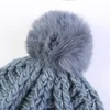 ビーニースカルキャップ女性のための冬の帽子ビーニーガールズ2021ハットファーポンポムニットかぎ針編みの女性の頭蓋骨カシミアミンクWAR24T