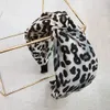 Diadema retro de ala ancha de nuevo estilo, horquilla de nudo cruzado con estampado de leopardo, exclusivamente para accesorios para el cabello para adultos LY074