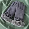 Mujeres guantes cálidos invierno a prueba de viento terciopelo espesado mitones encantador bowknot de peluche muñeca moda pantalla táctil mano manga muff1