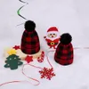 2PC Set Moeder Baby Muts Winter Gebreide Hoeden Rood Zwart Grid Ouder-Kind Hoed Zwarte Bontbal Op Top Houd Warm XMS Hats