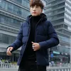 Giacca invernale da uomo Cappotti con cappuccio in cotone corto maschile caldo Moda uomo imbottito spesso Parka Abbigliamento casual antivento di marca 200919