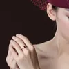 Venda quente 18k Rose Gold Anel Temperamento Aberto Ring Baixo Luxo Simulação Pigeon Red Diamond Ring