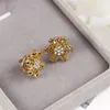 Nieuwe Collectie Mini Sneeuwvlok Broche Vrouwen Meisje Crystal Sneeuwvlok Broche Pak Revers Pin Mode-sieraden Kerstcadeau