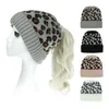ヒョウニット帽子女性冬のビーニースカーフポニーテールキャップヘッドギーの暖かいかぎ針編み帽子編み枕Party Hats M2836