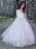Tulle Flower Girl Pageant -klänningar med handgjorda blommor 2020 Ny babyflickan Party Wear Princess Första nattvardsklänningar