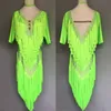 Etapa Use Latin Dance Dress Samba Rumba Tap Tap Traje Fluorescente Tasseles Green Tassels Mujeres Concurso Chicas Mangas de manga corta BL4527