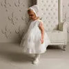 2021幼児のためのかわいい赤ちゃんの洗礼の幼児のためのガウン小さな女の子の半袖アップリケバプテスマのドレスのボンネットの最初のコミュニケーションドレス