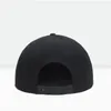 2020 Фирменная Новинка Snapback, уличная кепка для мужчин и женщин, регулируемая черная бейсболка в стиле хип-хоп с защелкой на спине, шляпы Gorras3524726