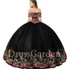 Pretty Off Shoulder Scalloped Neck Sparkle Tule Quinceanera Jurk Zwart Kleurrijke Bohemen Bloemen Applique Sweet 16 Dress Debutante Ball