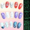 Stickers stickers 1 vel 3D Lumineuze nagel zelfklevende wateroverdracht kerstkunst sneeuwvlok vlam manicure9936376