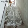 Старинные бисером Аппликации Свадебное платье на шнуровке A-Line Illusion Tour Train Princess Vestido de Noiva Bechoyer GY09 Bride Phawn
