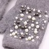 5本の指の手袋を手袋のない女性ウールの冬のニットの毛皮真珠のビーズの女性秋のミトンハーフ指暖かいラインストーン1
