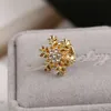 Nieuwe Collectie Mini Sneeuwvlok Broche Vrouwen Meisje Crystal Sneeuwvlok Broche Pak Revers Pin Mode-sieraden Kerstcadeau