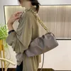 Totes damer 2021 Brand Små tjock kedja PU Läder Messenger Bag Shoulder Handväskor Trending