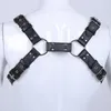 Cinturones IEFiEL Sexy Men Lencería Faux Cuero Ajustable Cuerpo Pecho Arnés Bondage Traje con hebillas para ropa de hombre Acc249o
