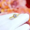Funkelnder Halo-Zirkon-Ring, 18 Karat Gelbgold gefüllt, Hochzeit, Braut, Damenring, Größenanpassung, eingelegter klarer Stein