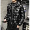 Down jacket algodão acolchoado de roupa dos homens outono curto inverno novo designer moda bonito homens brilhantes superfície fina casaco popular marca