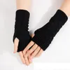 Cinq doigts Gants Solid Hiver Femmes tricotés Douces sans doigts Mesdames Mode bras de mode Bras de mitaines Gant de gant chaud bracelet avec laine