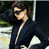 Nuevas gafas de sol de lujo 811 para mujer Diseñador Popular Simple Protección UV Lente con revestimiento Marco ovalado clásico Calidad superior Viene con Pa8500548