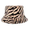 2020 Höst Winter Print Leopard päls skopa hatt kvinnor gata bob koreansk fiskare hatt zebra mönster panama hip hop bob chapeau