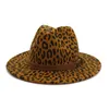 Trendy Big Unisex Flat Brim Wool Felt Jazz Fedora Hat Winter Autumn Leopard Print Wide Brim Formal Top Cap för Party4535104