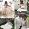 2021 Neues Prinzessin-Ball-Kleid Brautkleider Langarm Off-theulder-Kristalle Perlen Luxus-Spitzenbrautkleider