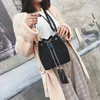 Hohe Qualität Frauen Wildleder Schulter Tasche Quaste Eimer Taschen Für Damen Mädchen Umhängetaschen Sac EIN Haupt Femme Mode Handtasche