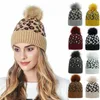 Berretti con teschio/teschio Caldo inverno con stampa leopardata Beanie Cappello lavorato a maglia da donna Marca di alta qualità Palla da sci Sciarpa in pelliccia di lana lavorata a maglia1