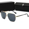 2104 Luxury Desinger Square Solglasögon med stämpel UV400 Full Fram Solglasögon för kvinnor Män modetillbehör Hög kvalitet7777427