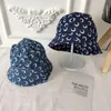 Kvinnor Foldbar Tvättad Denim Bucket Hat Blå Jean Bob Hat Short Brim Hip Hop Streetwear Cute Moon Printed Stylish Cap 2020 Summer