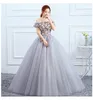 الأزياء قارب الرقبة فساتين quinceanera أنيقة زهرة يزين طويل الكرة ثوب حزب حفلة موسيقية المرأة مضيف اللباس vestido pebutante