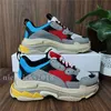 Paris 17FW Triple-S Casual Chaussures Papa Chaussures Triple S 17FW Sneakers pour Hommes Femmes Spring Street Discount Retros Chaussures Daddy Shoes