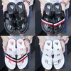 Huaraches Merk Slippers Loafers Flats Leder Luxe Dia's Designer Sandalen Gestreepte Kleur Slippers Mannelijke Antislip Slides Beach Flip Flops