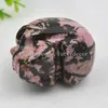 10 sztuk 2 "Wspaniały Naturalny Realistyczny Rhodonite Jasper Kryształ Kryształ Czaszka Master Hand Carving Pink Black Gemstone Fine Art Skull Figurka