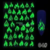 Hot New Lumineux Nail Art Autocollant Adhésif Flamme Flocon De Neige Lune étoiles Nail Autocollants Nail Art Feuille Transfert Autocollant Decal Décorations DIY