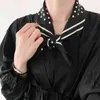 Sjaals 100% Zijde Zwarte Sjaal Vrouwen Vintage Polka Dot Print Kleine Bandana Neck Hairband Square Bow Tied Band 53 * 53cm1