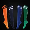 Chaussettes de football pour enfants avec motif rayé chaussettes de football hautes antidérapantes bas longs Trusox chaussettes de sport pour enfants en plein air longues serviettes