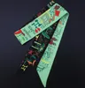 デザインハンドバッグスカーフ女性小さなシルクスカーフケラチーフリバンドベルトネッカーチオのカラフルな手紙プリントハンドルバッグリボンスカーフラップ