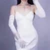 خمسة أصابع قفازات بيضاء مطوية طويلة مرنة الشبكة الشبكية Guze غزل رفيعة منظور إضافي قسم العروس الزواج اللمس wws101
