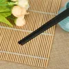 Czarny 1Pair Chopstick Non Slip śruba Gwint Kuchnia Narzędzie Dekoracji Sushi Chopsticks Twill Food Palillos 0 7XC G2